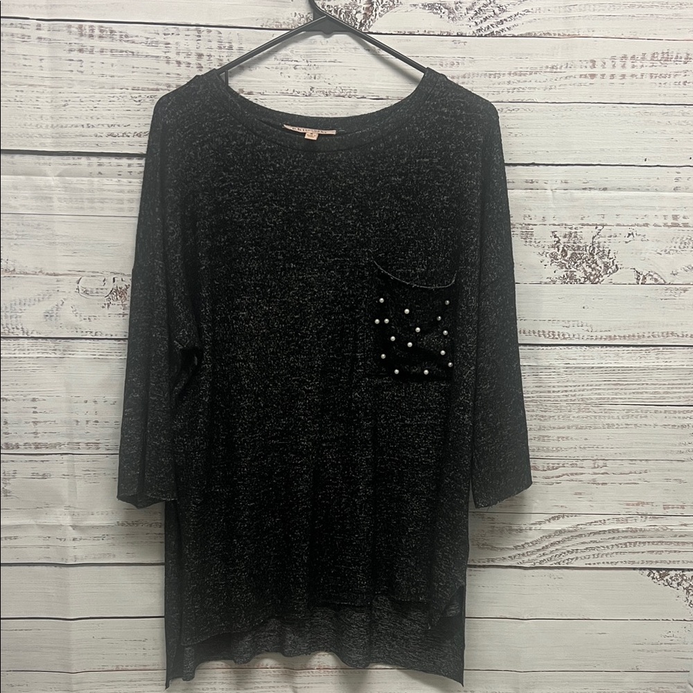 Philosophy Women's Black Top with Pearl Detail Pocket